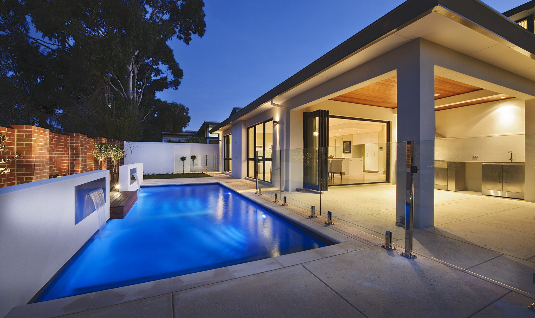 Resort Fusion Luxury Client Home Perth - pool