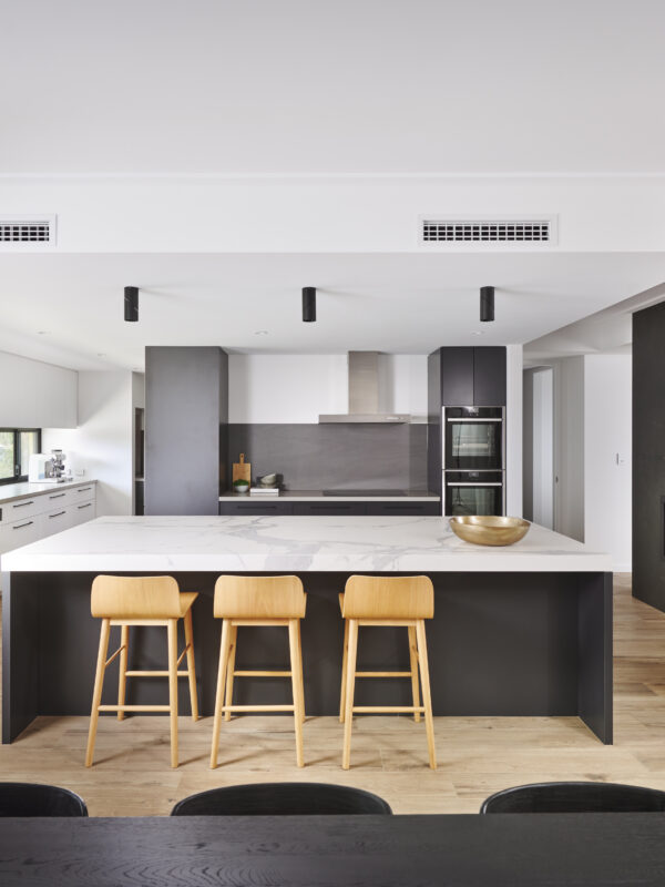 Kalari Haus: luxury contemporary home Perth - Kitchen
