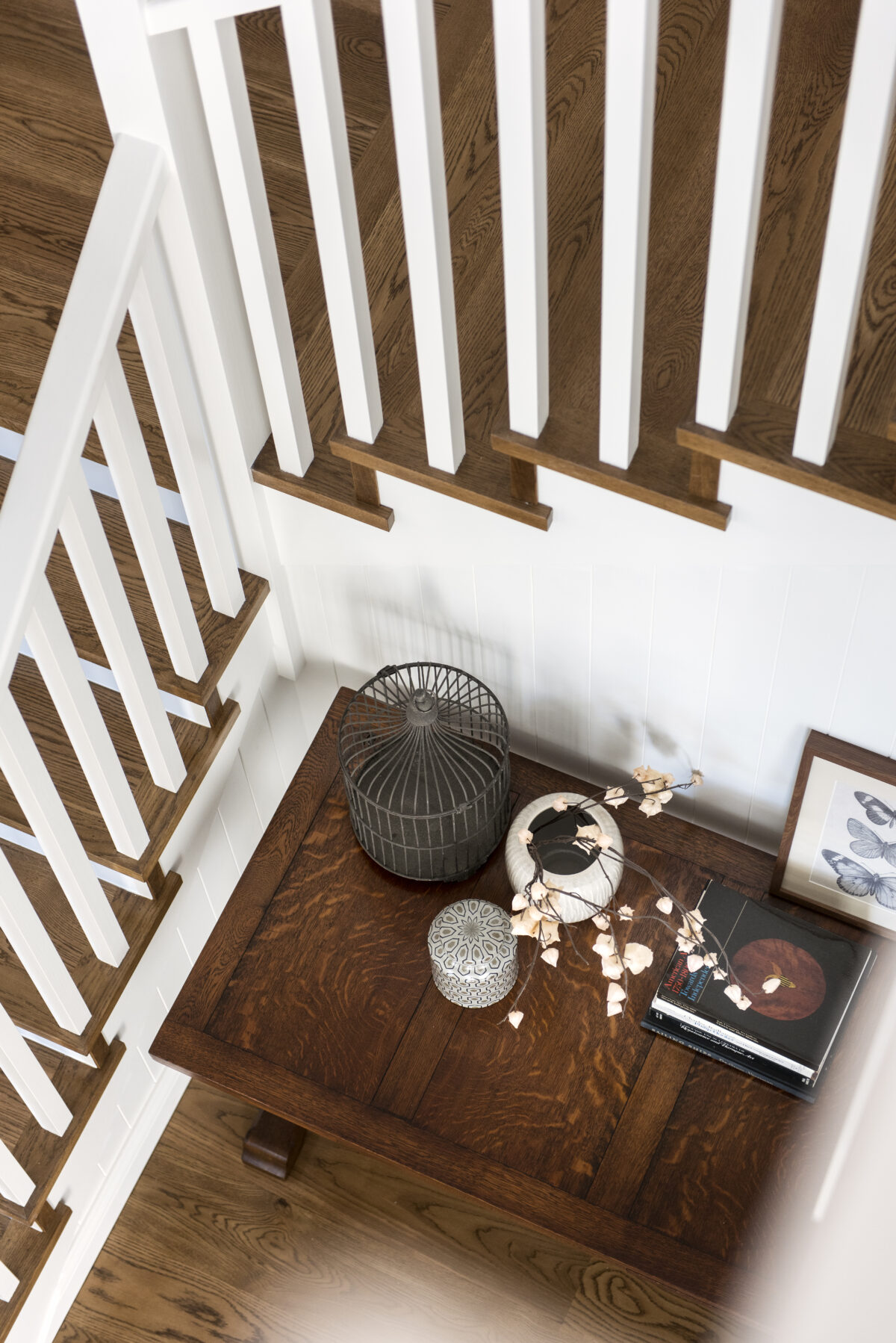 Long Island: Luxury Hamptons Home Perth - staircase