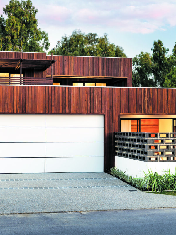 Warehaus: Industrial style home - exterior