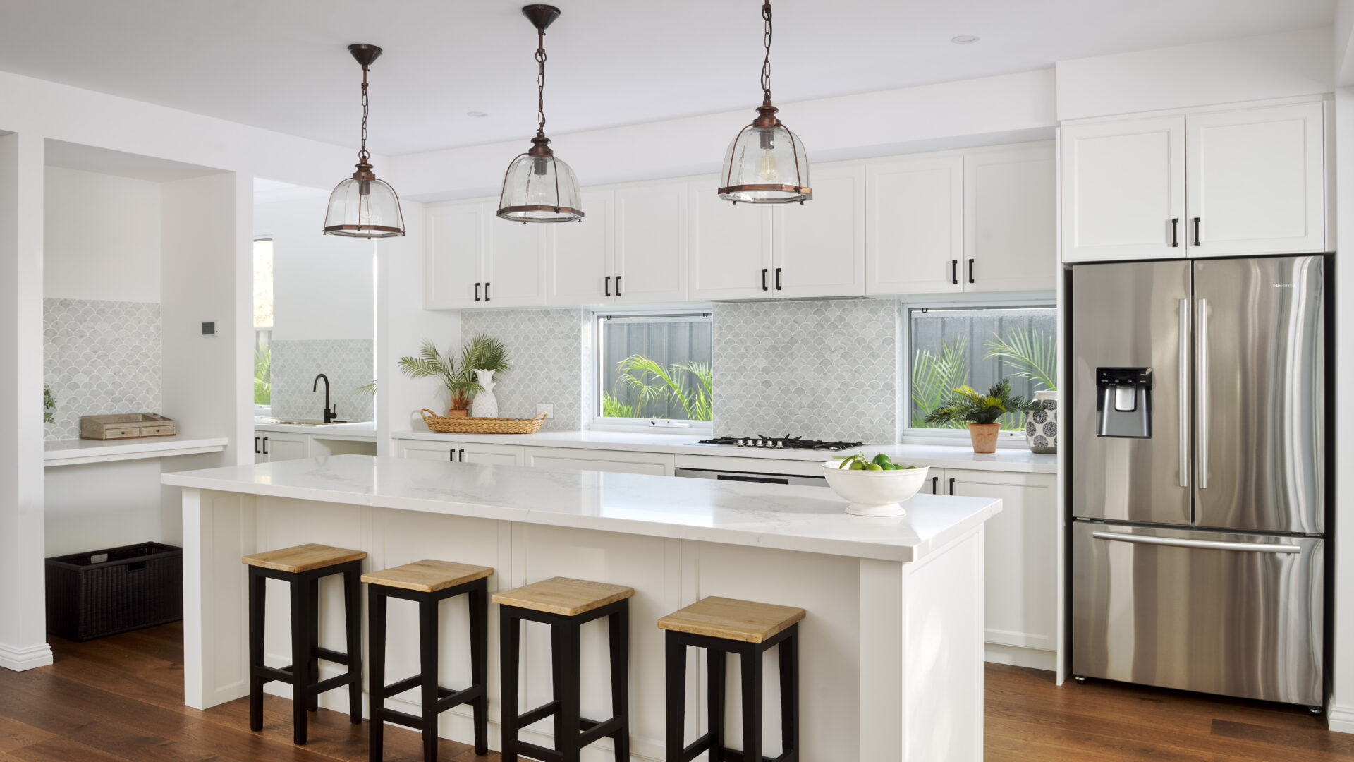 The Lakeview: Past display home - Kitchen