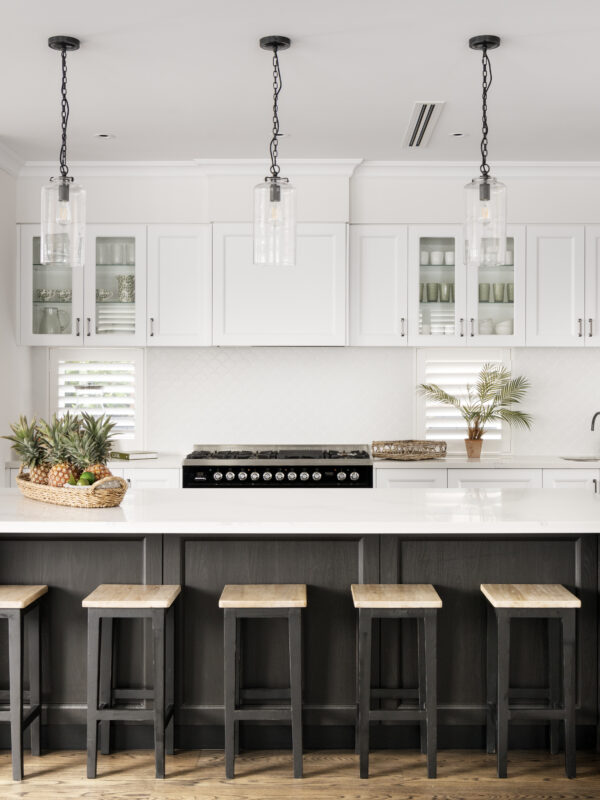 Whitsunday: Coastal Plantation style - kitchen