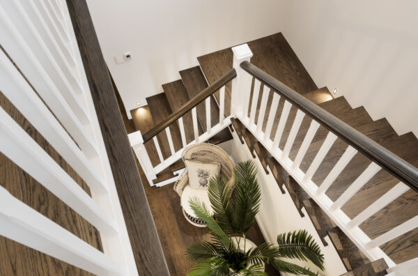 Whitsunday: Coastal Plantation style - staircase