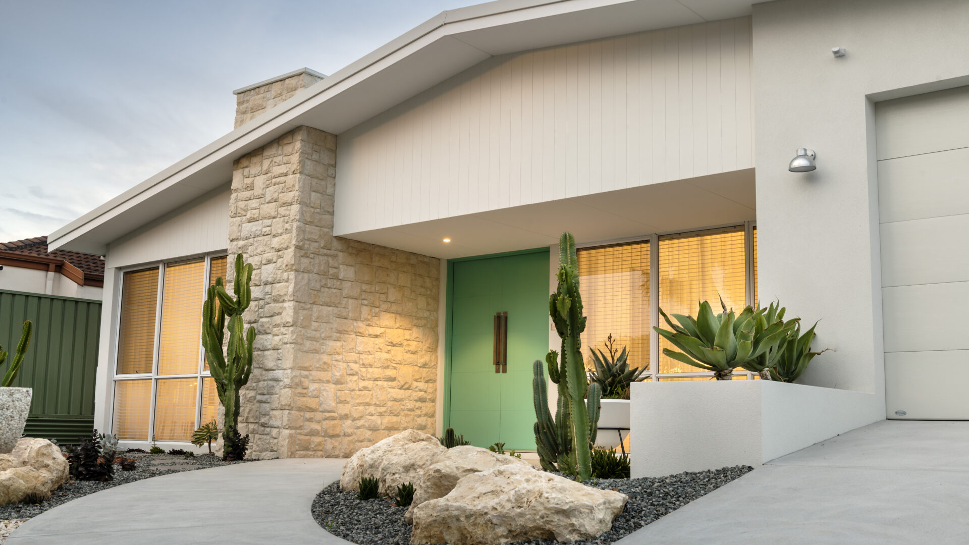 Palm Springs: Retro style Home - exterior