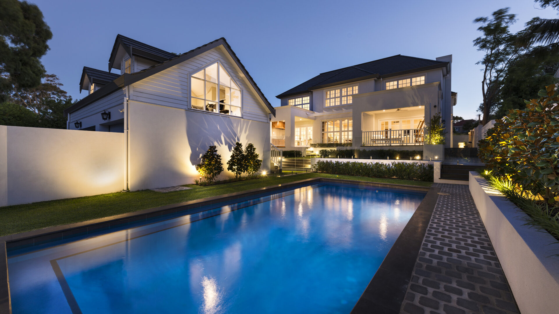 Regency: Luxury Home Perth - pool
