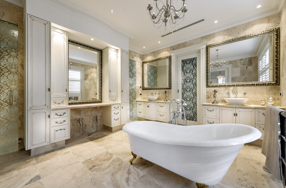 french provincial free standing bathtub