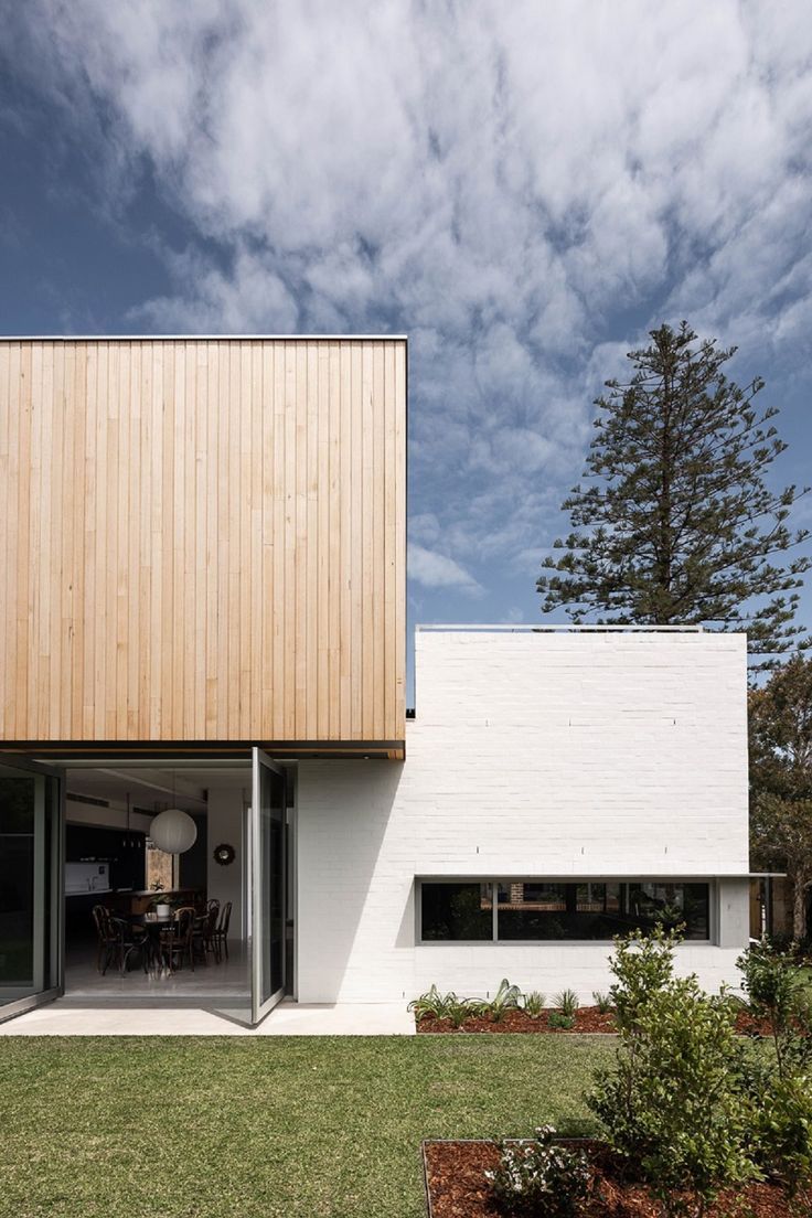 GARDEN HOUSE BY SPACE AGENCY ARCHITECTS